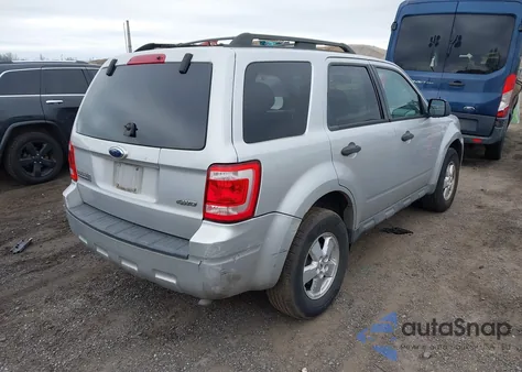 2009 Ford Escape Xlt из США, поврежденный, VIN 1FMCU93709KB63517